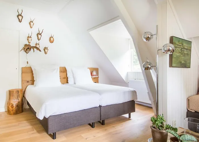 Hotel De Lochemse Berg 3*